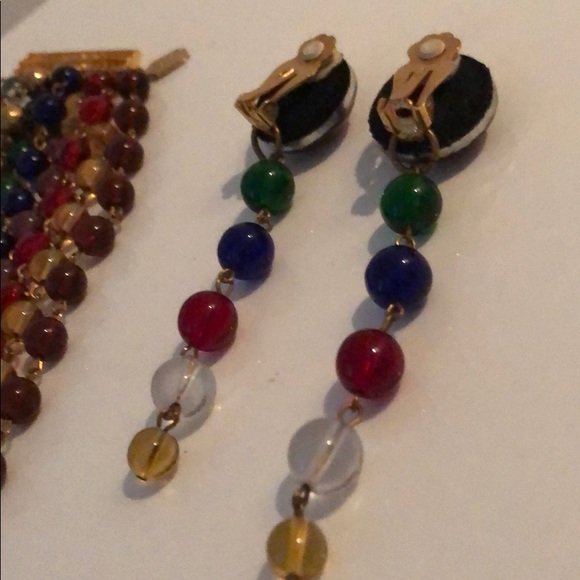 VINTAGE JEWEL BEADED DANGLING EARRINGS - Picture 8 of 8